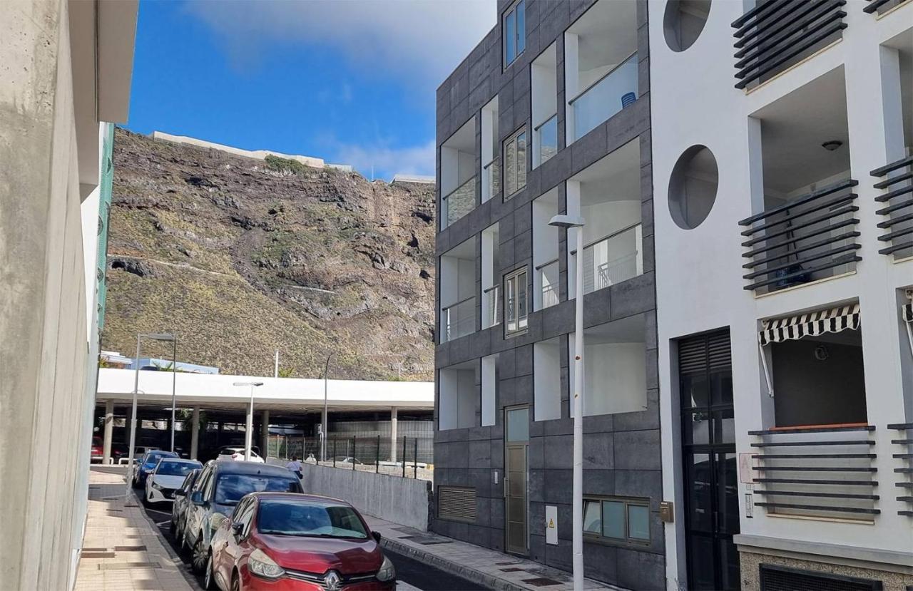 Costa Azul 3 Izquierda in Los Llanos De Aridane, Spain