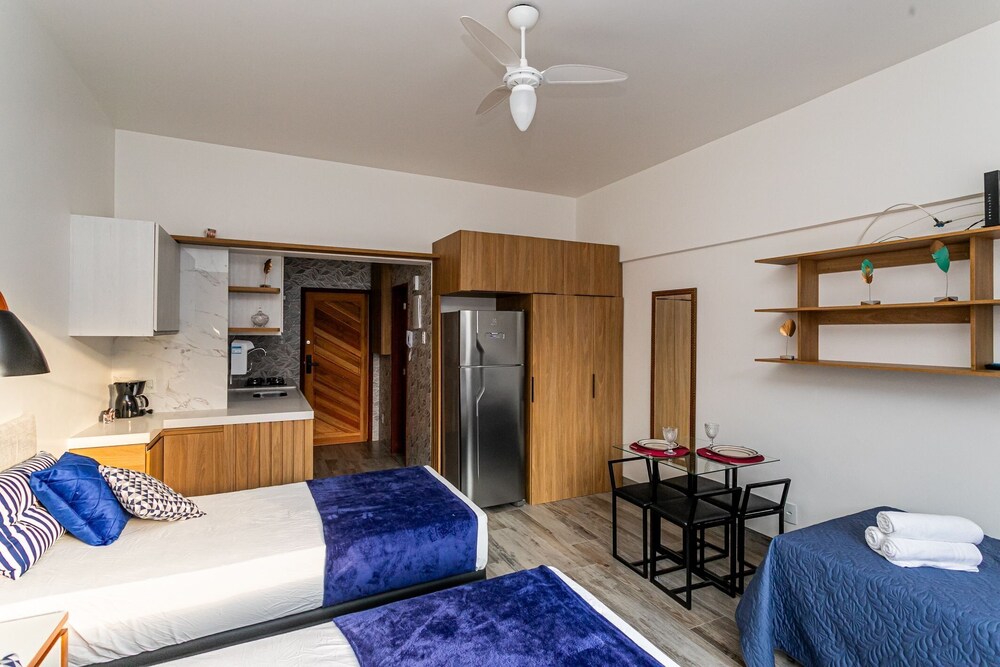 Copacabana: Vista do Cristo e Conforto para 3 — 4-Star Luxury Hotel in Rio De Janeiro, Brasil