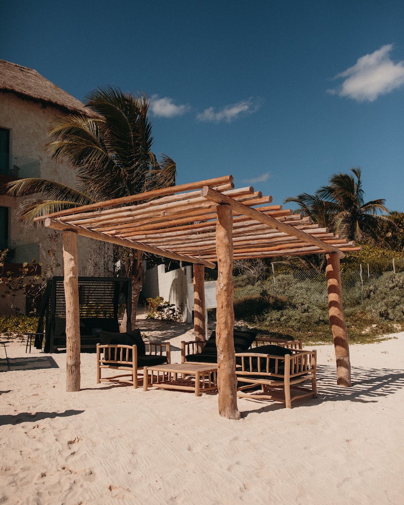 Beach bar