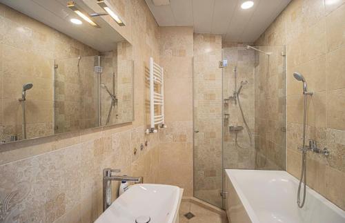 Vake Chic 2BR Comfort Home By Wehost