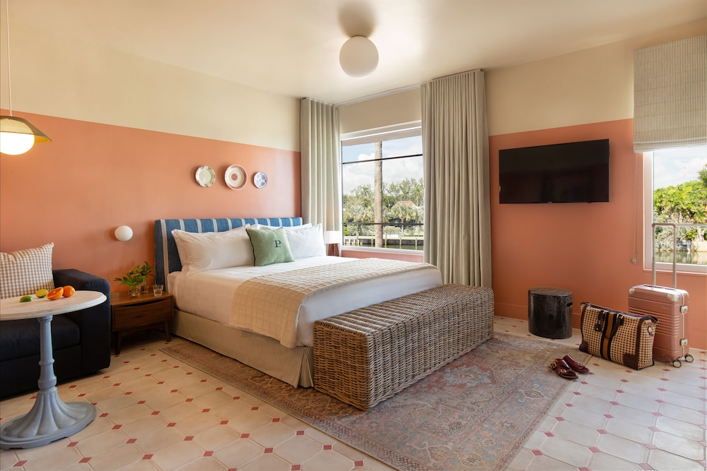 Hotel Trouvail Miami Beach - photo 6