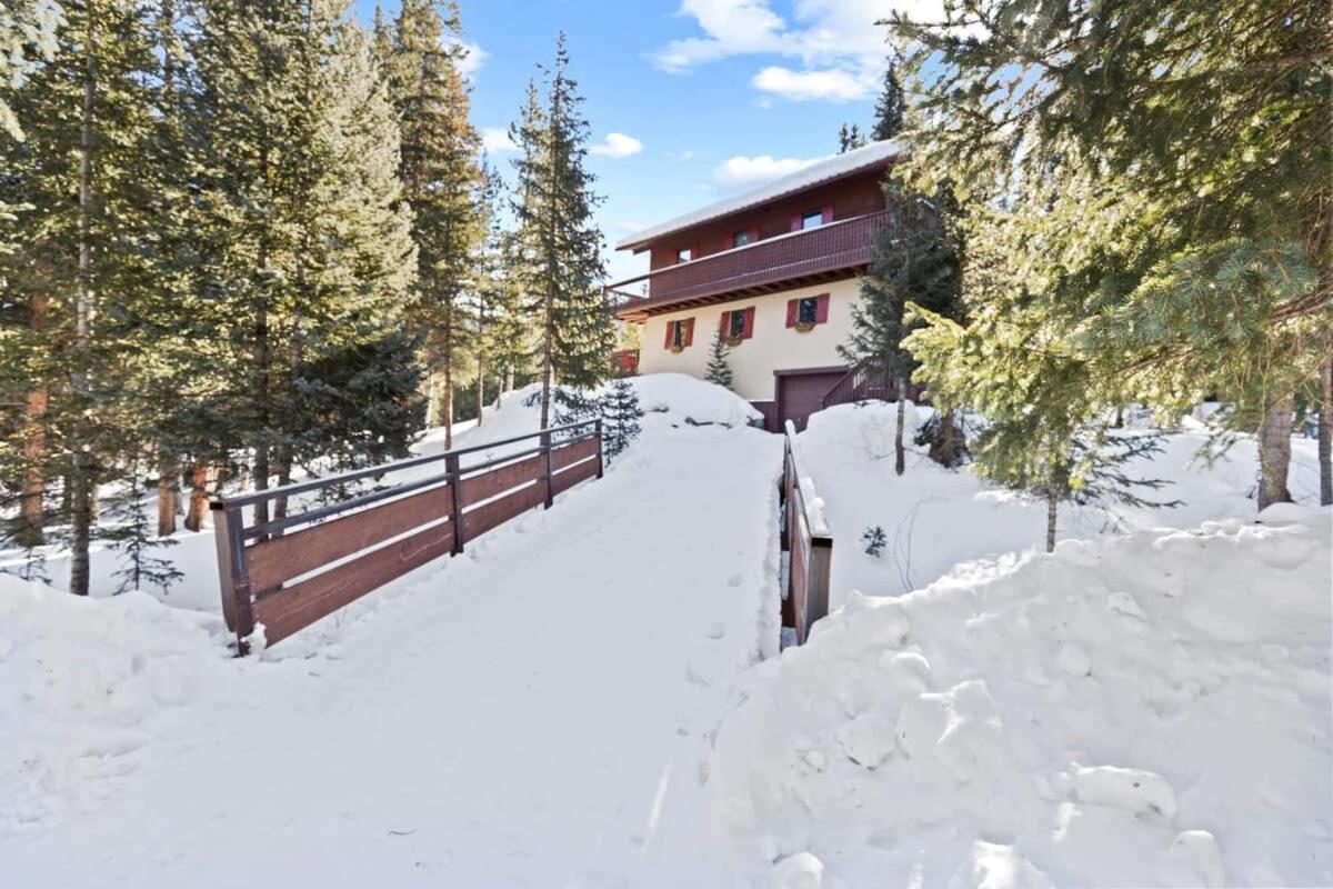 Charming 2BR Mountain Getaway Near Hiking Trails — hotel in Crete