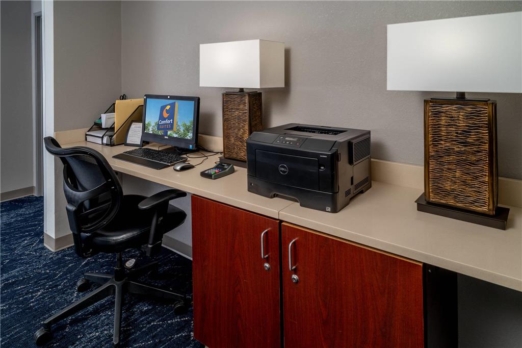 Comfort Suites Prestonsburg West - photo 45