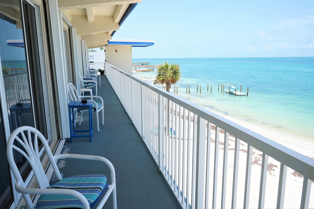 Glunz Ocean Beach Hotel & Resort - photo 138