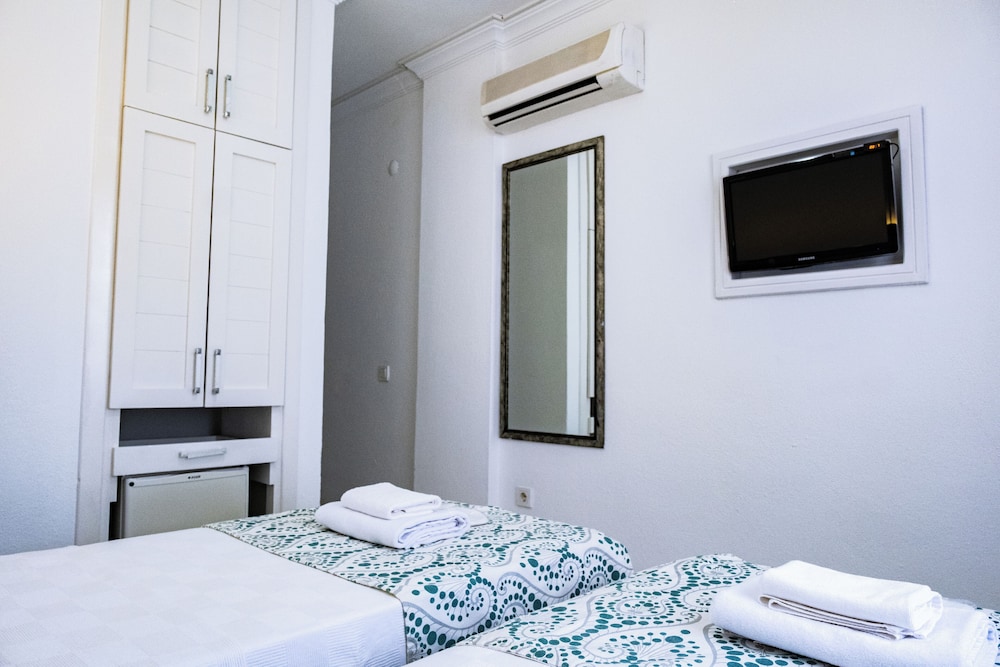 Mauna Hotel — Bozcaada — photo 5