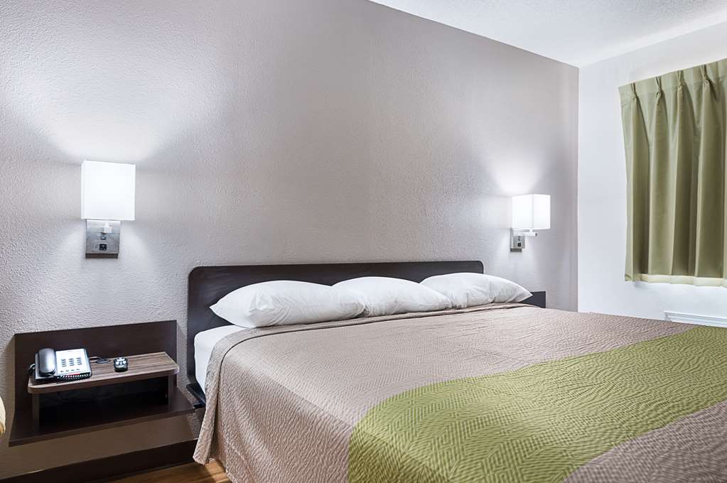 Motel 6 New Iberia LA - photo 6