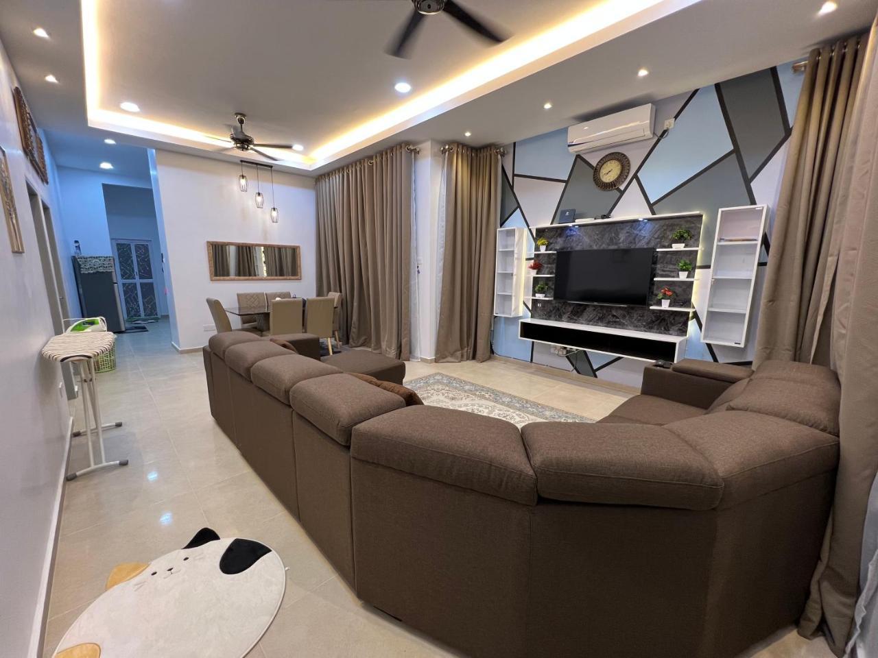 Homestay Sjtm — 4-Star Luxury Hotel in Cukai, Malaysia