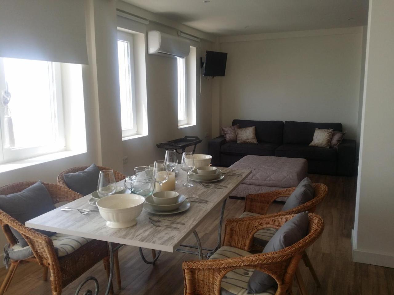 Estudio Deluxe Playa de la Victoria — 4-Star Luxury Hotel in Cadiz, Spain