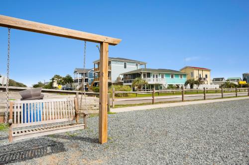 Kay La Plaj by Oak Island Accommodations - photo 38