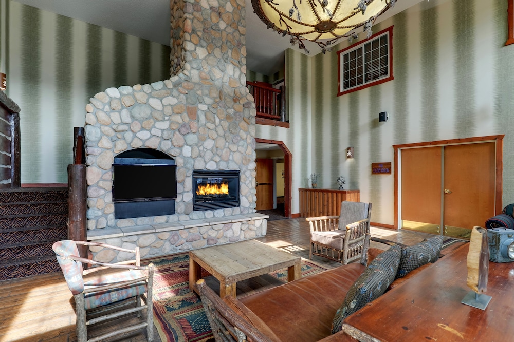 Stoney Creek Hotel Peoria - photo 4