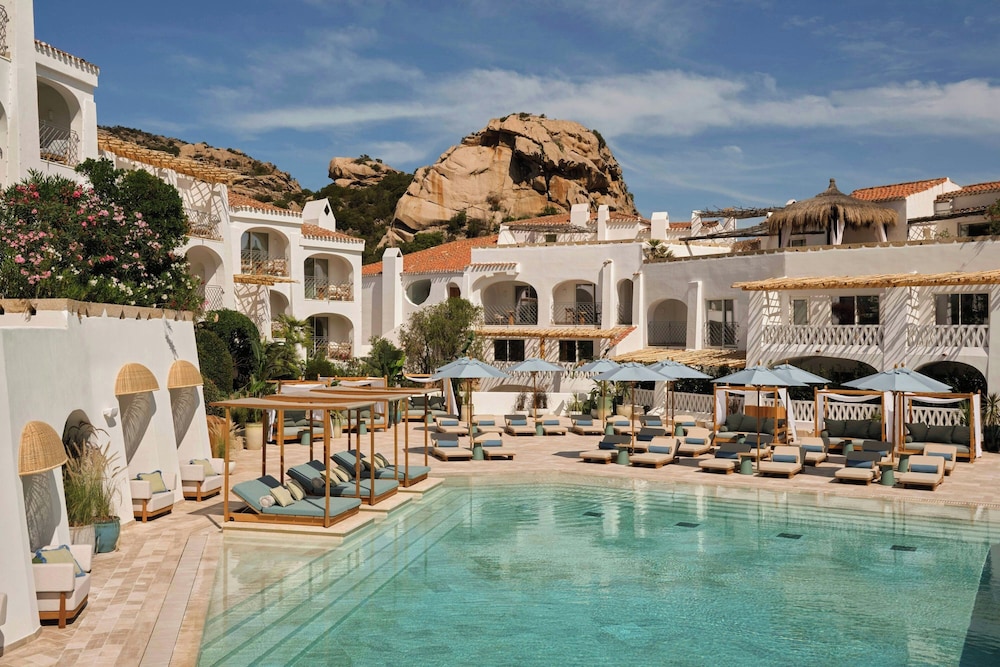 W Sardinia Poltu Quatu — 5-Star Luxury Hotel in Arzachena, Italy