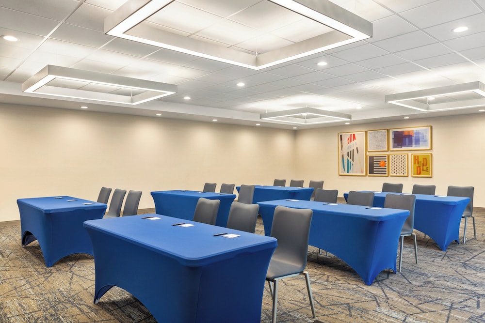 Candlewood Suites Bessemer Birmingham SW by IHG - photo 40