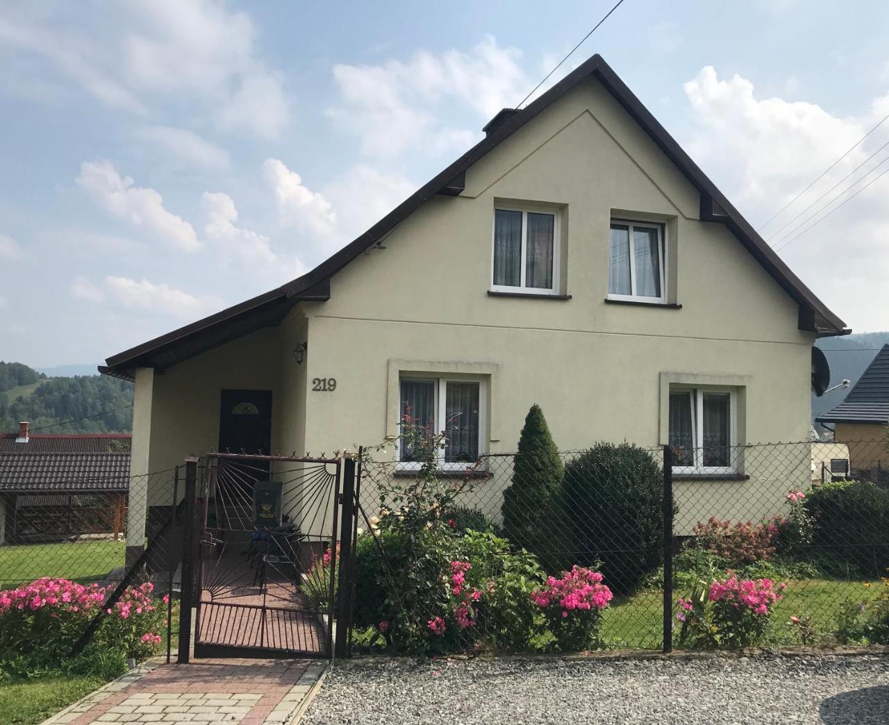 Noclegi Na Wzgorzu Sopotnia Wielka — hotel in Sopotnia Wielka