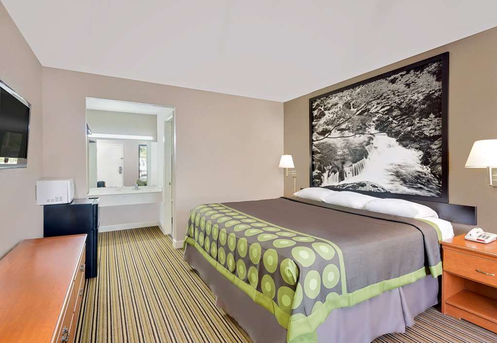 Super 8 by Wyndham Athens - photo 14