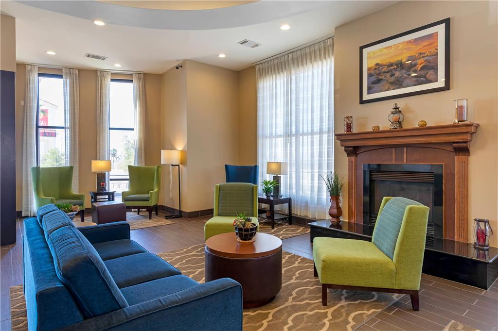 Comfort Suites Barstow near I 15 - photo 10