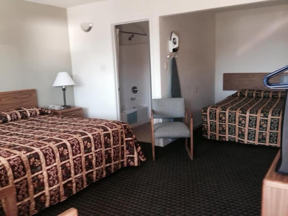 Lake Marina Inn - photo 4