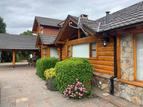 La Soñada casa de montaña — 4-Star Luxury Hotel in San Martin De Los Andes, Argentina