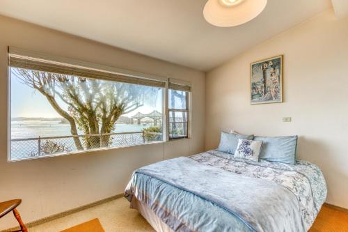 The Bridge and Balcony in North Bend, United States