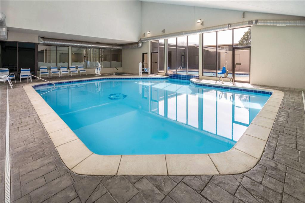 La Quinta Inn by Wyndham Fort Collins - photo 9