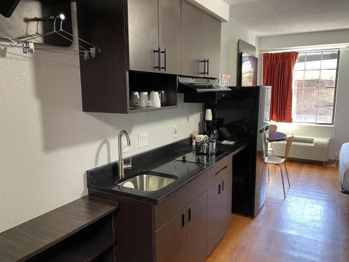 Studio 6 Springfield Va Washington Dc Southwest - photo 2