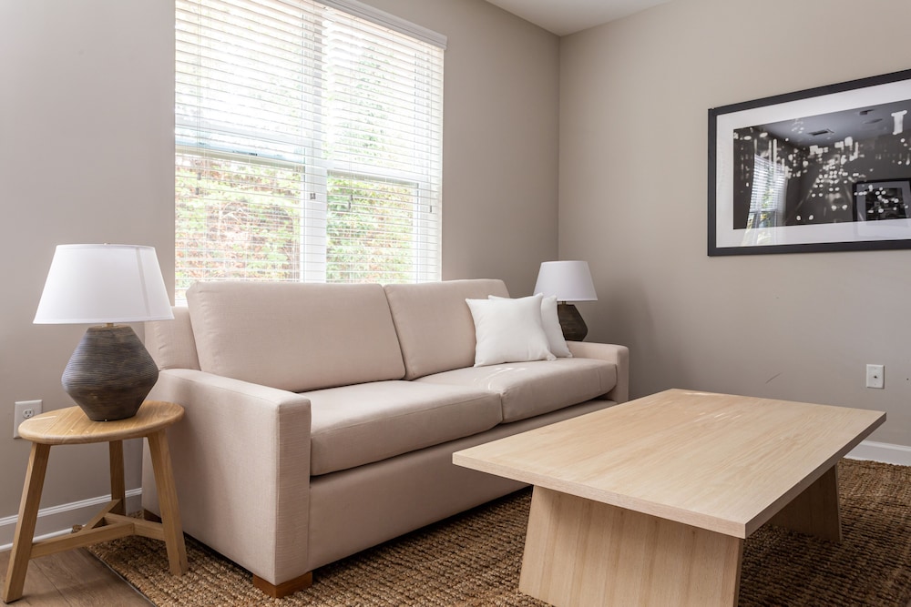Kasa FreeMoreWest Charlotte - photo 7