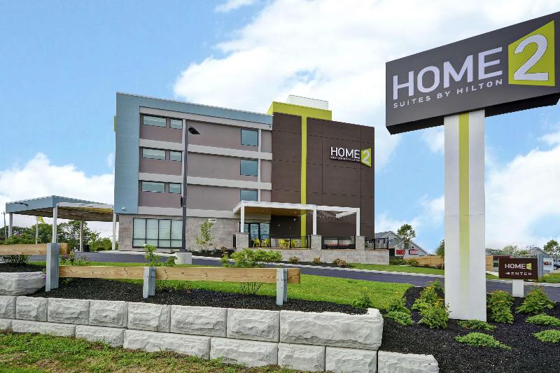 Home2 Suites by Hilton Portland Airport - photo 4