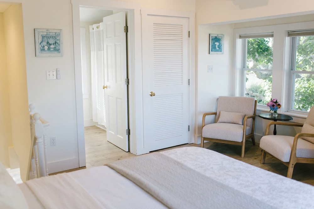 Greenleaf Inn - photo 40