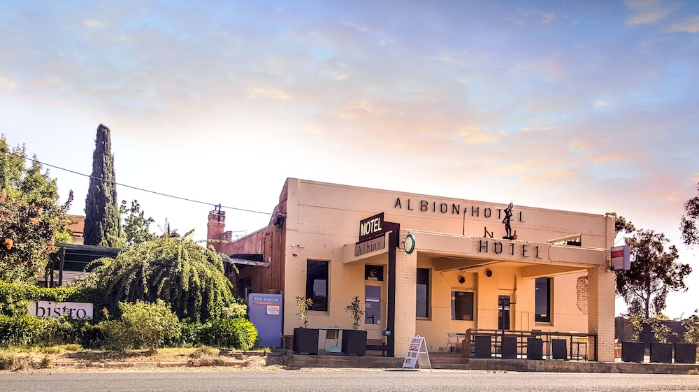 Albion Motel Hotel - carbon neutral hotel in Castlemaine