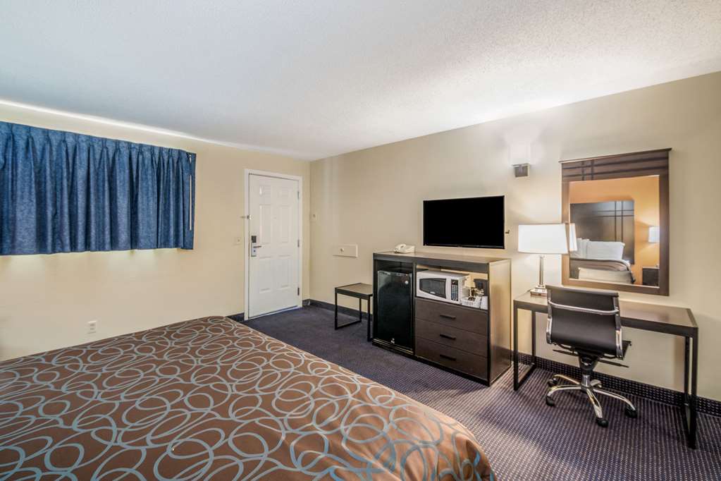Americas Best Value Inn Giddings - photo 20