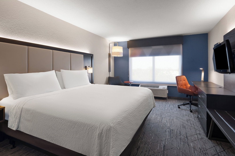 Holiday Inn Express St. Petersburg North by IHG - photo 7