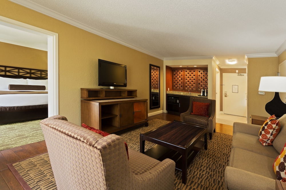 Crowne Plaza Hotel Jacksonville Airport I 95N by IHG - photo 4