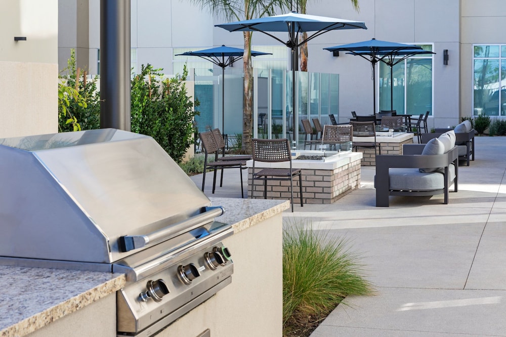 Residence Inn Chatsworth - photo 32