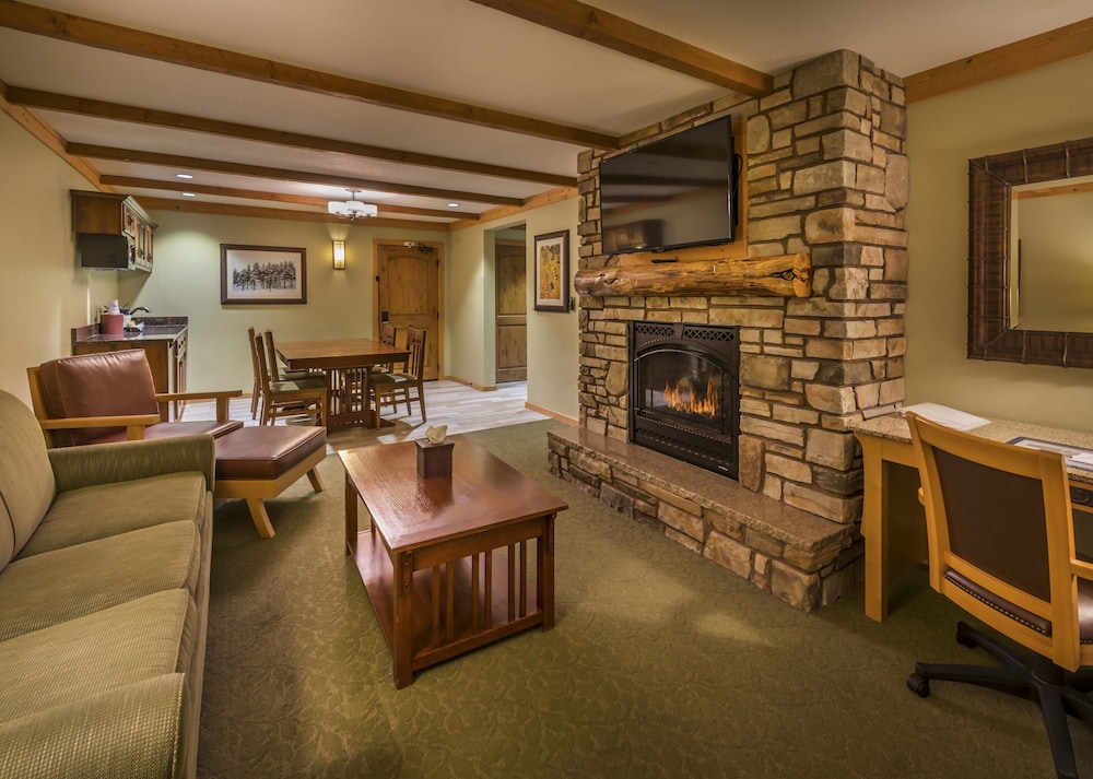 Best Western Premier Brian Head Hotel & Spa - photo 11
