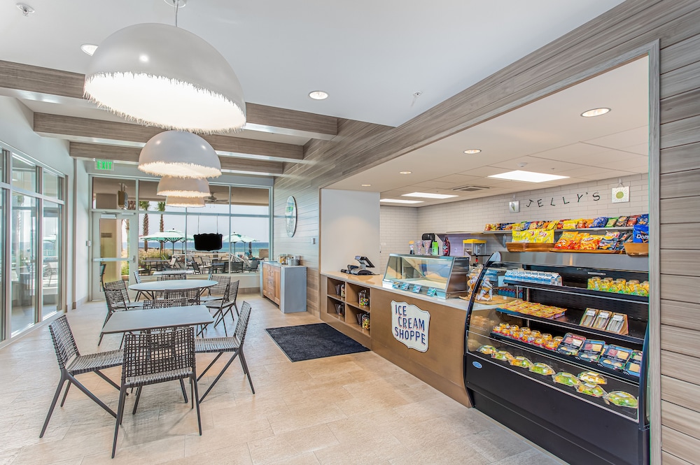 SpringHill Suites by Marriott Panama City Beach Beachfront - photo 38