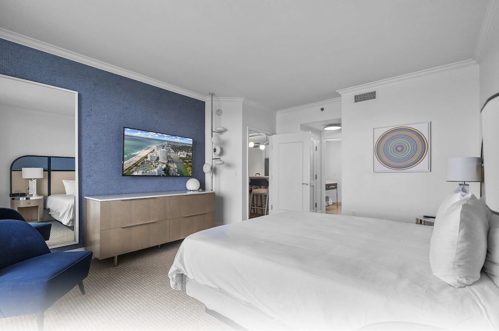 Fontainebleau Miami Beach Private Luxury Suites - photo 37