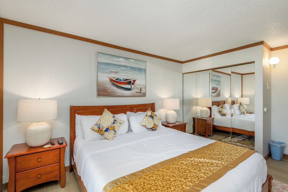 Little Creek Cove Beachfront Resort - photo 13