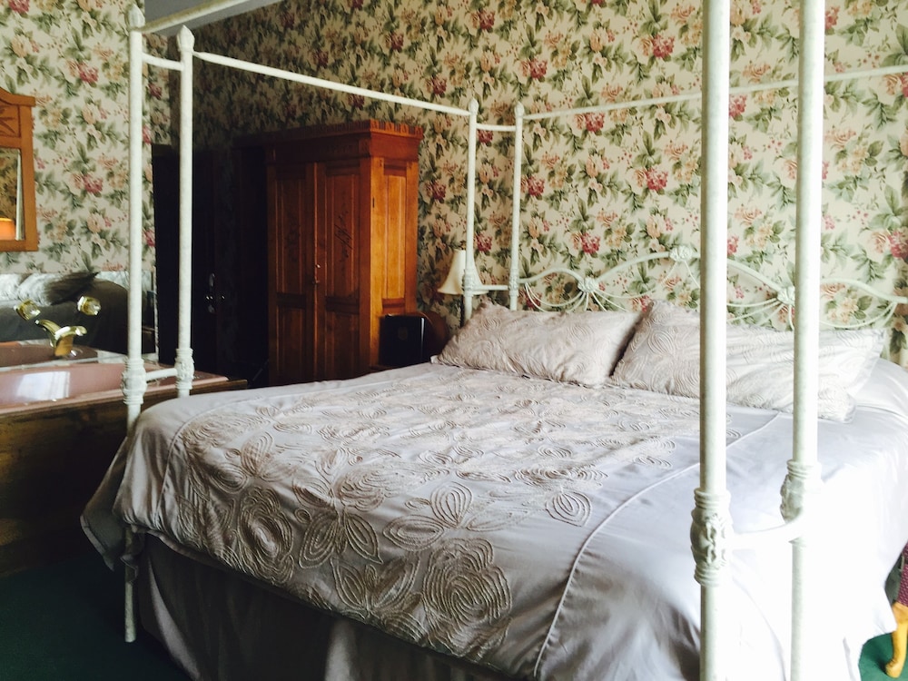 Afton House Inn - photo 6