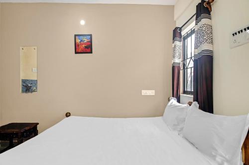 Hotel O On The Rocks - carbon neutral hotel in Mormugao