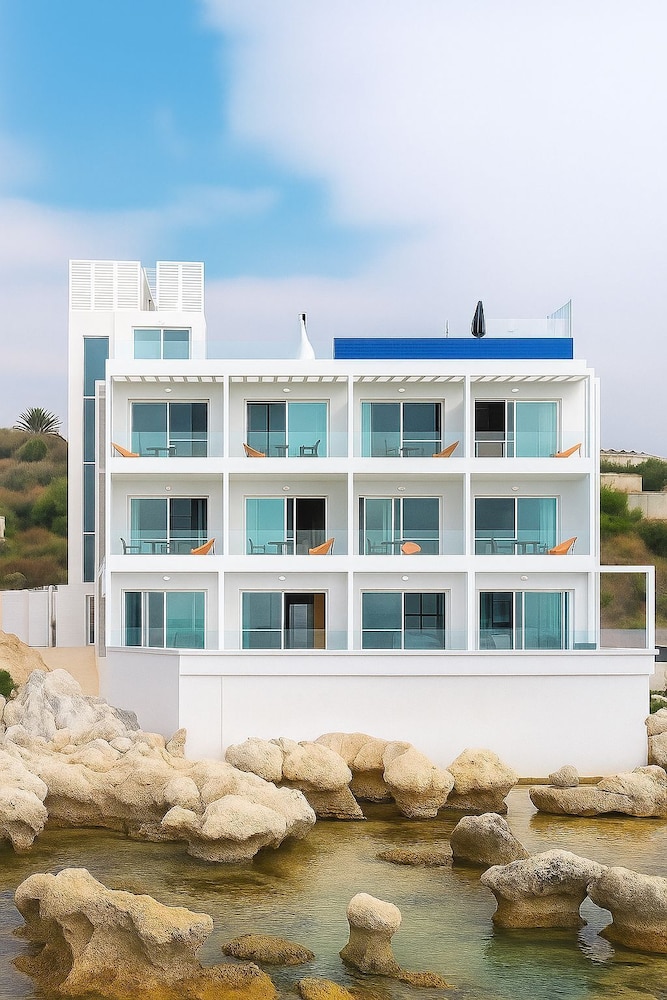 SeaRock Suites in Jounieh, Lebanon