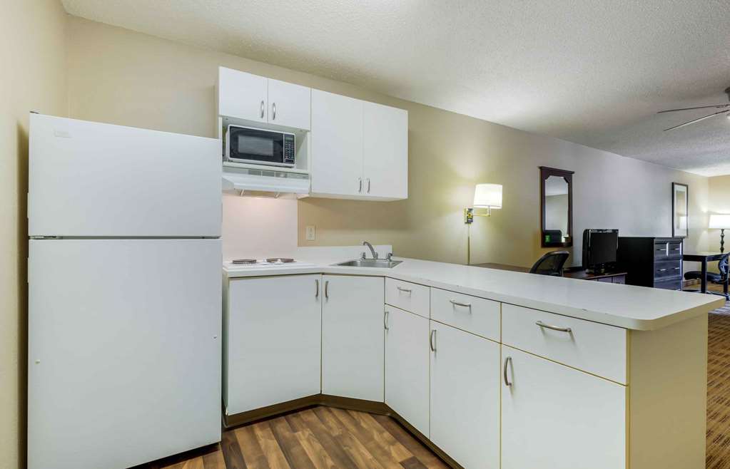Extended Stay America Suites Lubbock Southwest - photo 26
