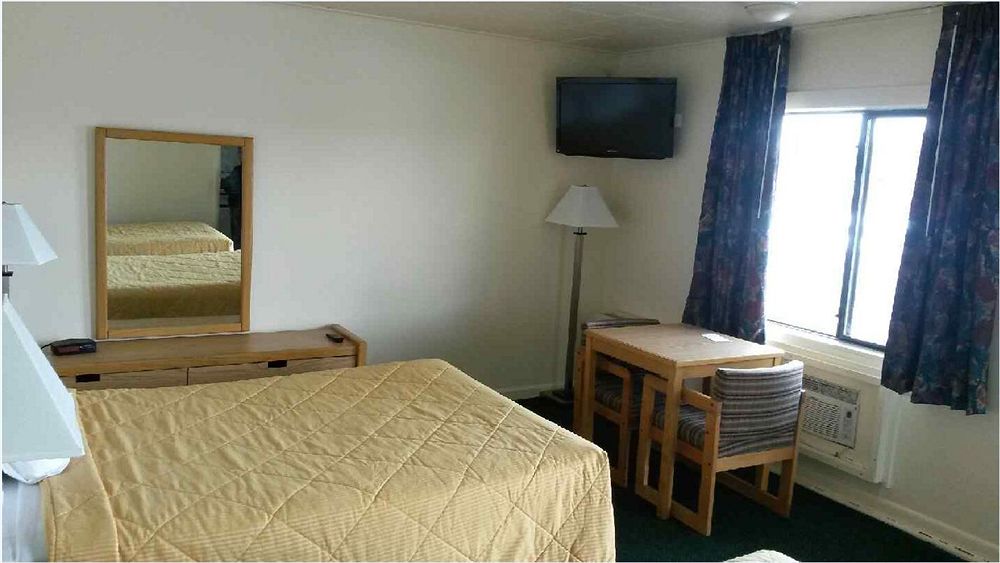 Royal Inn Victor - photo 30
