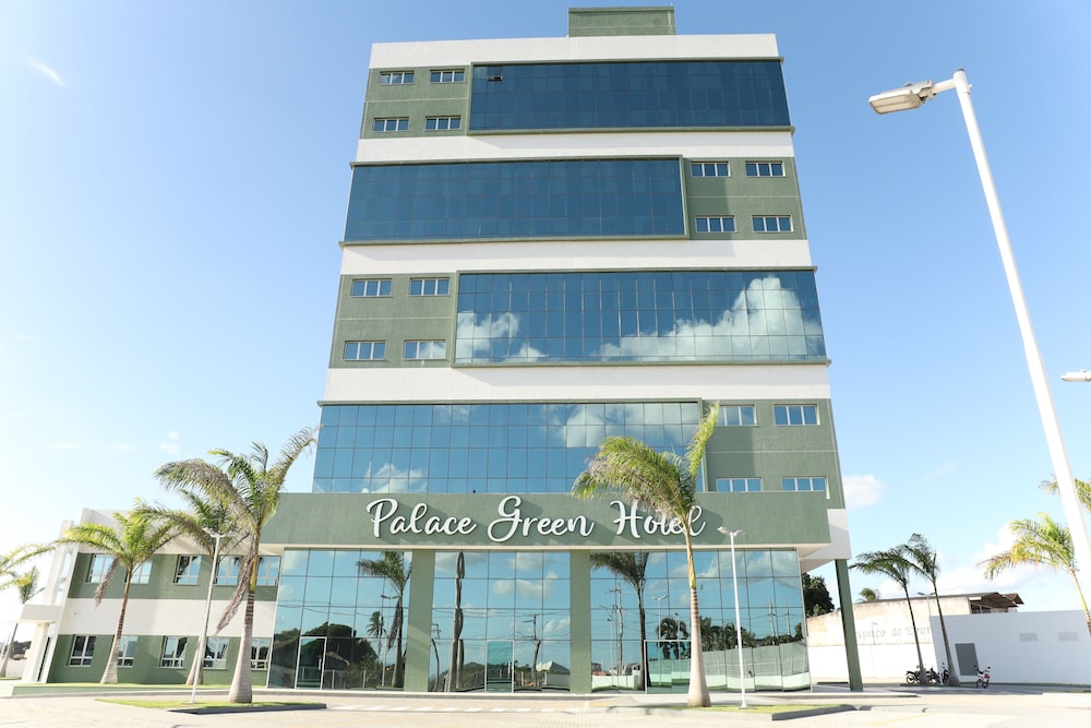 Palace Green Hotel in Lagarto, Brasil