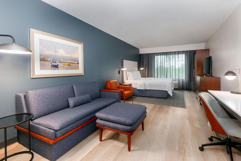 Courtyard by Marriott Sarasota at University Town Center - photo 53