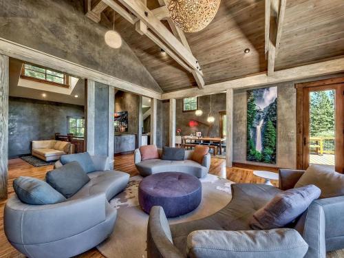 A Touch Of Tuscany In a Lake Tahoe Estate