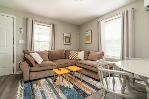 Luxury 1 bed APT near Five Point. Pets welcome — 4-Star Luxury Hotel in Columbia, United States