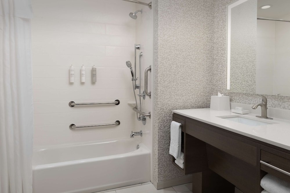 Home2 Suites by Hilton Flower Mound Dallas - photo 21