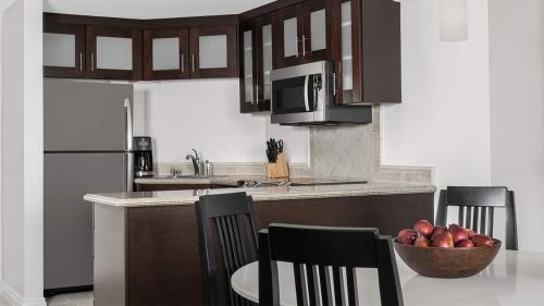 Marriott's Grand Chateau 1BR Apartment with Resort Access