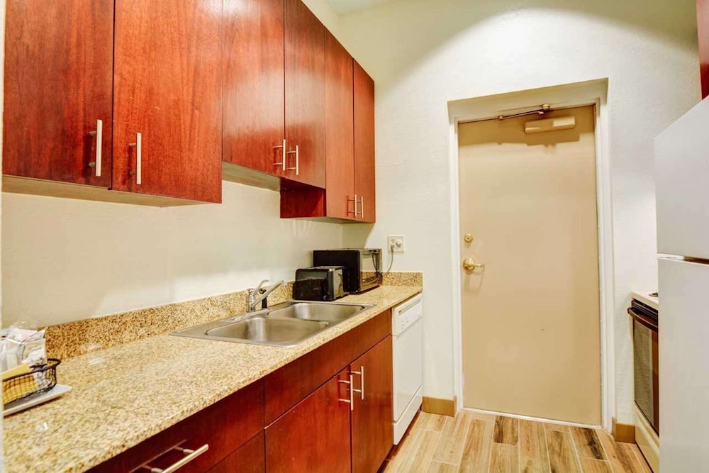 Hampton Inn Palm Beach Gardens - photo 15