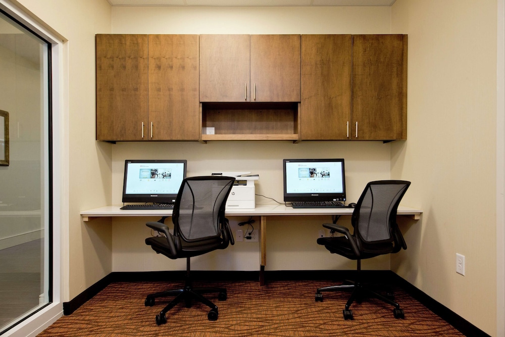 Hilton Garden Inn Martinsburg - photo 60