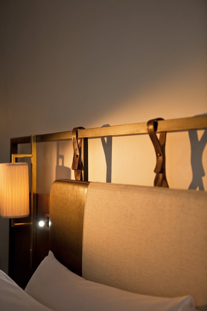 Refinery Hotel - photo 19